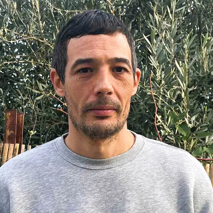Adrien Delcros, magnétiseur au Pôle Holistique d’Alénya